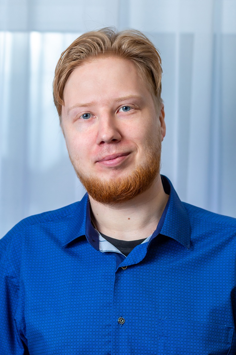 Цвалин Евгений Олегович.