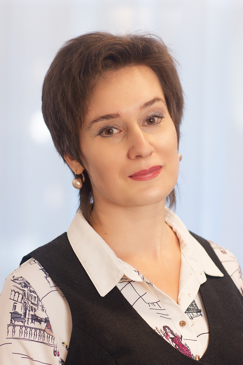 Мяки Светлана Олеговна.